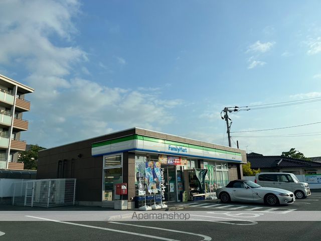 コンビニ　ファミリーマート春日下白水店（コンビニ）まで160m