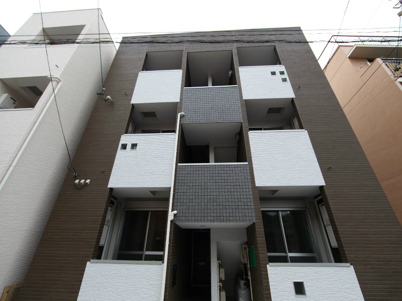 建物外観　外観　デザイナーズ　1フロア2部屋（全部屋角部屋）