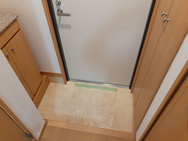 玄関　★103号室の写真です★