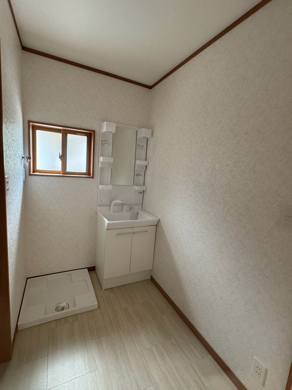 湯布院町川南 2階建戸建1階部分の内装写真