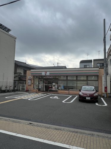 コンビニ　セブンイレブン JR徳庵駅西店（コンビニ）まで301m