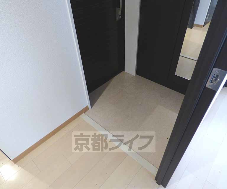 玄関　玄関です。