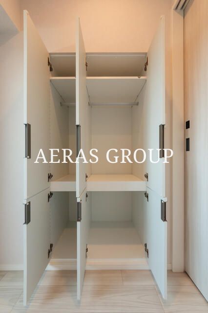 収納　同施工タイプ