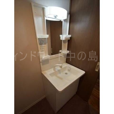 洗面設備　詳細は、ウィンドワード中の島店までご相談下さい。