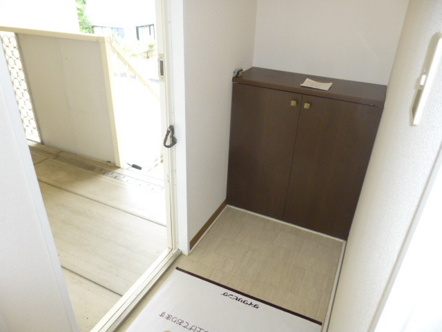 玄関　※他部屋参照