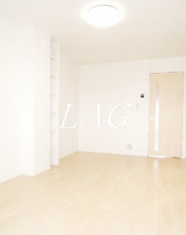 居室・リビング　洋室のお部屋です。（同仕様です）