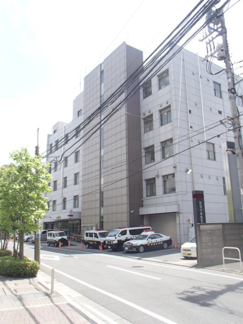 警察署・交番　巣鴨警察署（警察署・交番）まで483m
