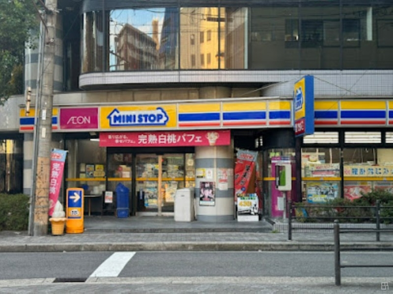 コンビニ　ミニストップ豊崎5丁目店（コンビニ）まで120m