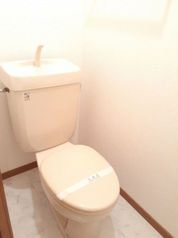 トイレ　図面と現状に相違がある場合には現状を優先
