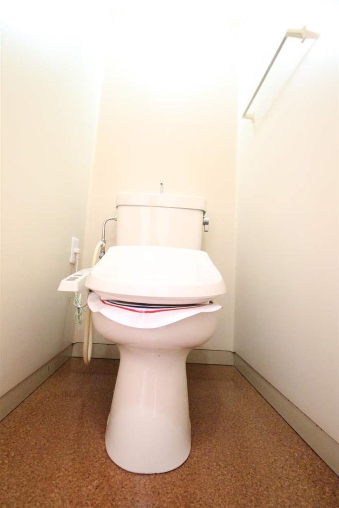 トイレ　専用トイレです