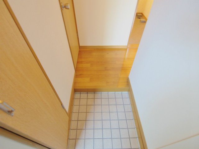 エミール4の玄関写真