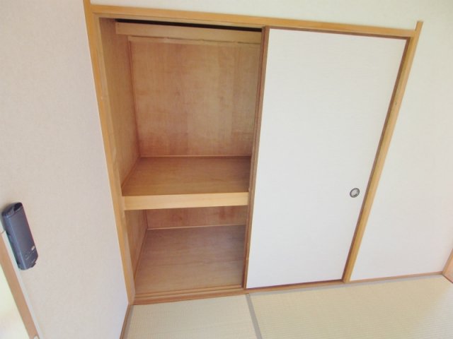 エミール4の内装写真