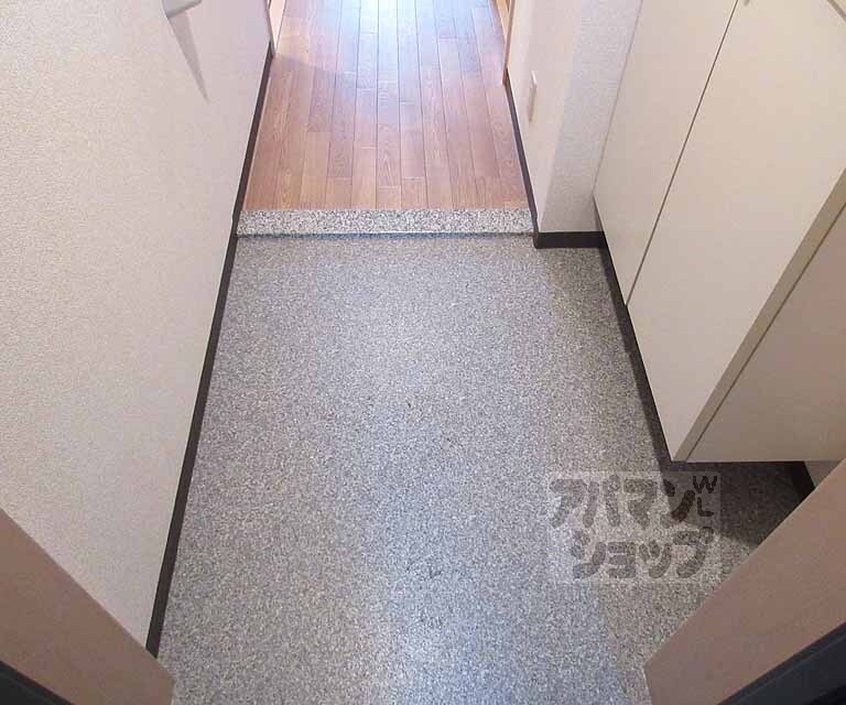 玄関　段差の少ない玄関