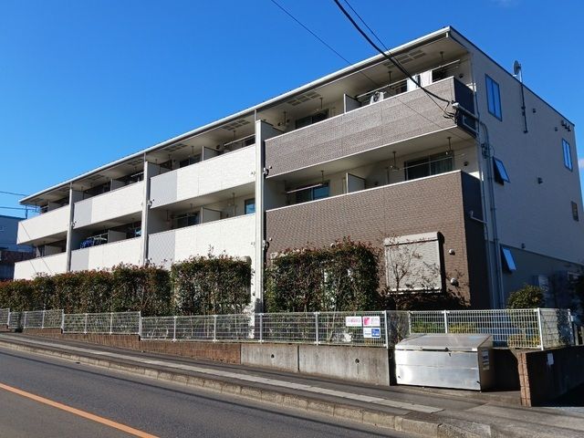 小田急線 鶴川駅 徒歩9分 築14年