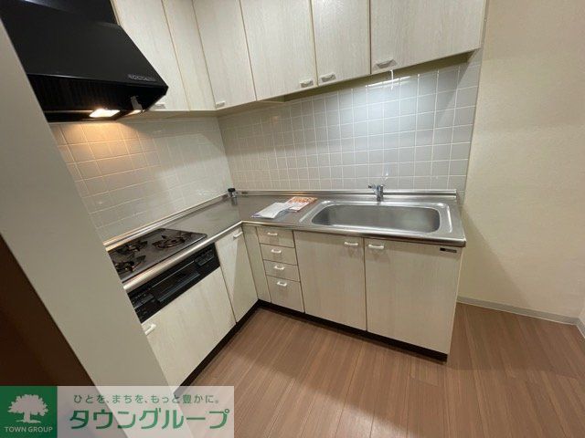 ＪＲ高崎線 尾久駅 徒歩4分 7階建 築37年のキッチン写真
