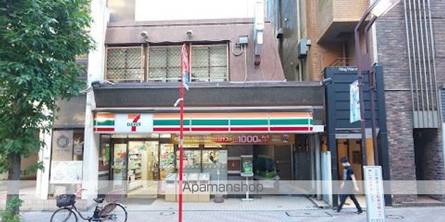 コンビニ　セブン－イレブン港区麻布十番２丁目店（コンビニ）まで85m