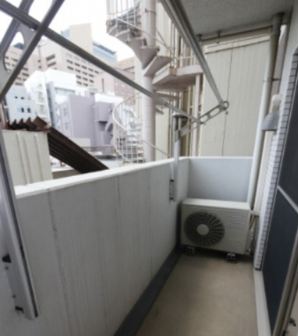 東京メトロ丸ノ内線 御茶ノ水駅 徒歩6分 13階建 築23年の内装写真