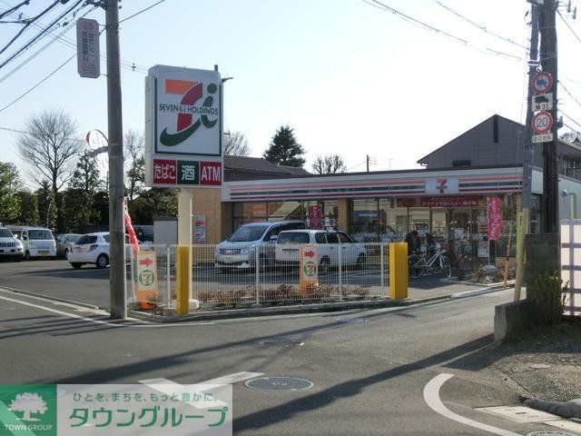 コンビニ　セブンイレブン（コンビニ）まで220m