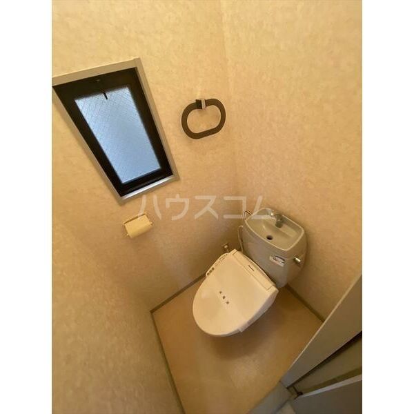 サンアヴェニュー緑地公園IIのトイレ写真