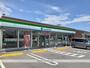 コンビニ　ファミリーマート日知屋店（コンビニ）まで240m