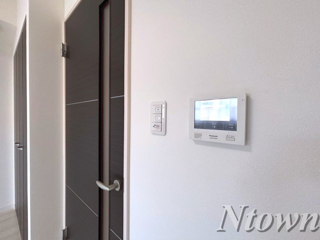 セキュリティ　モニター付きインターホンです