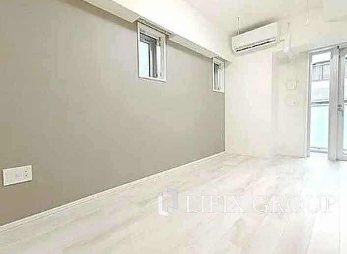 ライオンズ千代田岩本町ミレスーKDAの居間写真