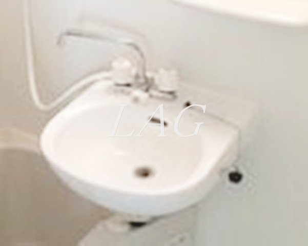 洗面設備　洗面台です。
