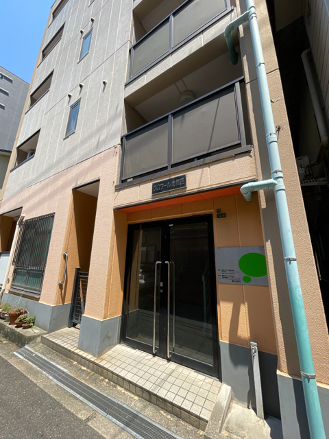 クロワール北梅田の外観写真