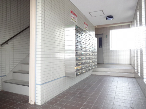 近江鉄道本線 愛知川駅 徒歩17分 5階建 築29年の外観写真