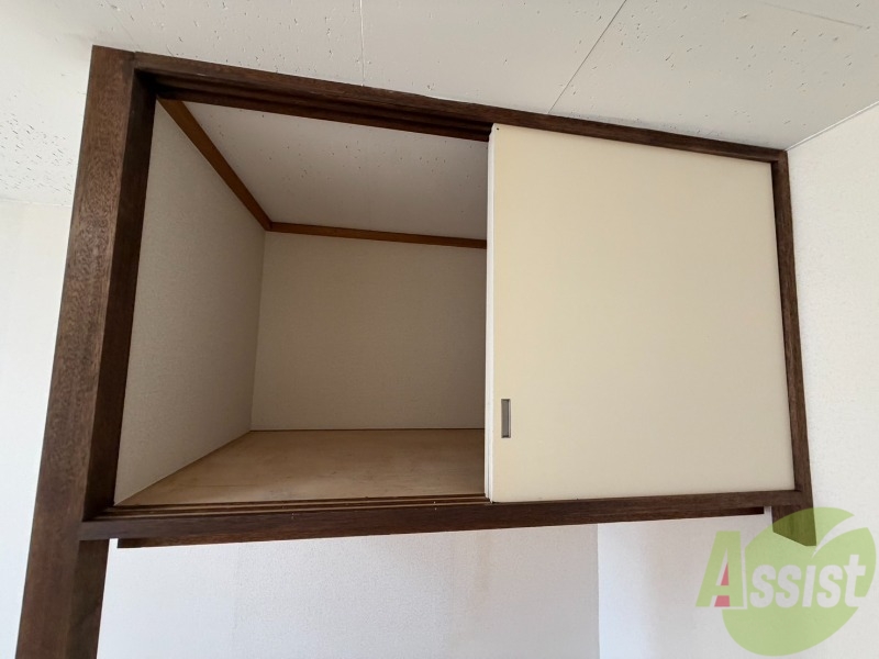 収納　収納もバッチリあるのでお部屋が片付きますよ！