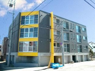 建物外観　☆地下鉄東西線発寒南駅まで徒歩3分！