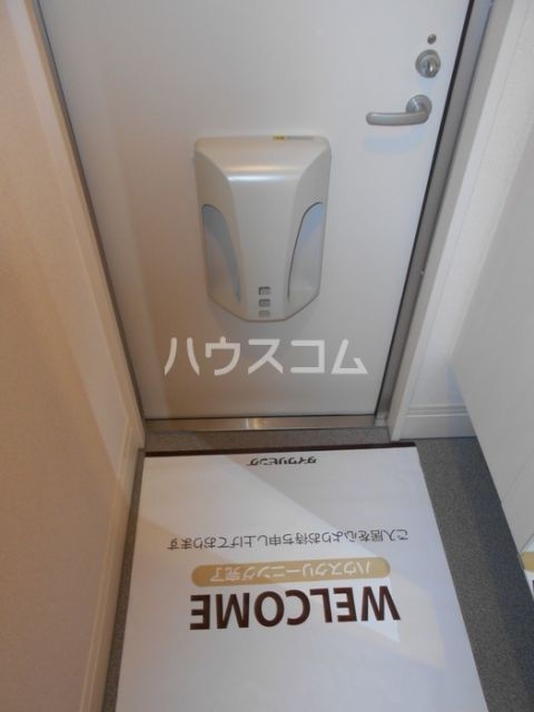 サニースカイ A棟の玄関写真