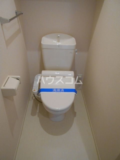 サニースカイ A棟のトイレ写真