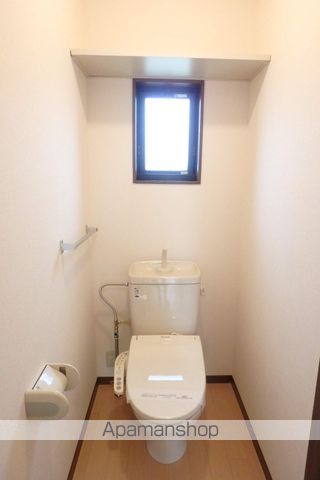 シャーメゾンランブルのトイレ写真