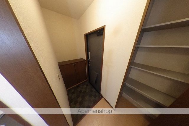 シャーメゾンランブルの玄関写真