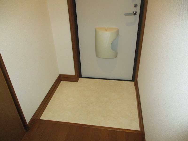 カーサ駿の玄関写真
