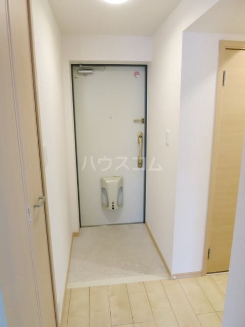 名鉄名古屋本線 藤川駅 徒歩16分 4階建 築15年の玄関写真