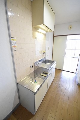 キッチン　収納有(別部屋参考)