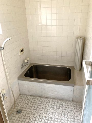 東逸見町3丁目戸建ての風呂写真