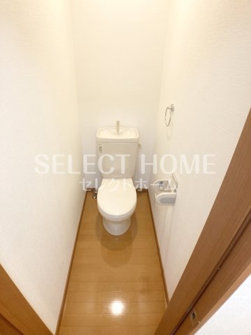 トイレ　落ち着いたトイレです