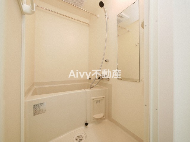 地下鉄谷町線 谷町九丁目駅 徒歩2分 10階建 築5年の風呂写真