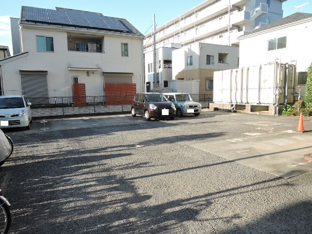 駐車場　敷地内駐車場　要空き確認