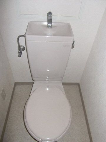 トイレ　洋式のおトイレです