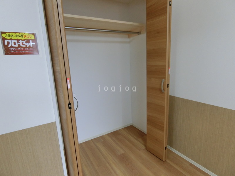 収納　収納が大きく、たくさんものが入ります。