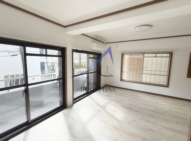 居室・リビング　洋室のお部屋です。