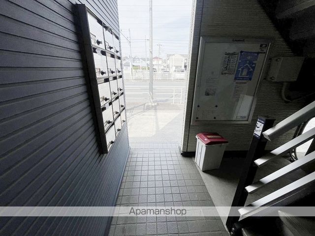 レオパレスアベニューIIの外観写真