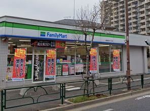 コンビニ　ファミリーマート練馬南田中一丁目店（コンビニ）まで189m