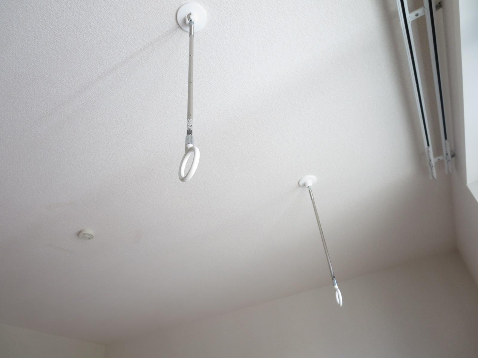 その他設備　室内物干し、あると便利です