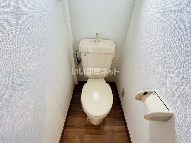 【コーポユタカのトイレ】