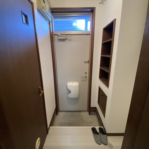 玄関　明るい玄関です